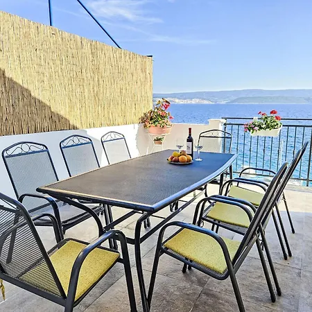 Lara By Interhome Vikendica